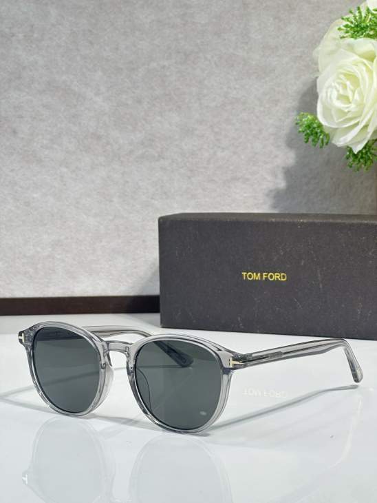 Picture of Tom Ford Sunglasses _SKUfw76439986fw